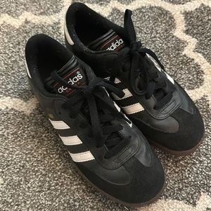 Indoor soccer shoes - adidas